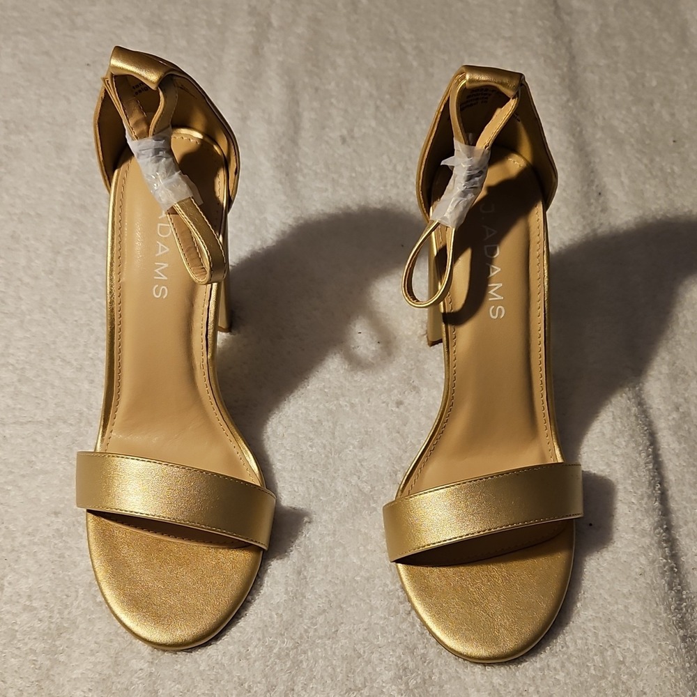 J. Adams Gold Synthetic Strappy Block Heel Ankle Strap Open Toe Buckle Size 7.5